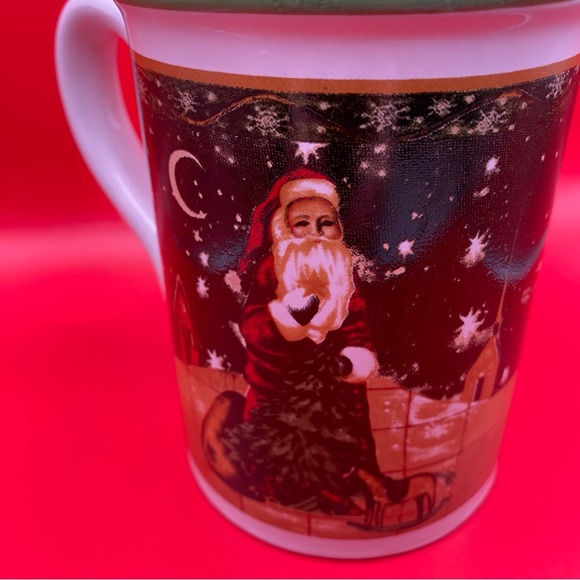 Santa Claud large Mug, 12 oz, NWOT - Picture 4 of 4
